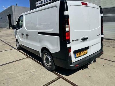 tweedehands Renault Trafic 2.0 dCi 120 T29 L1H1 Comfort