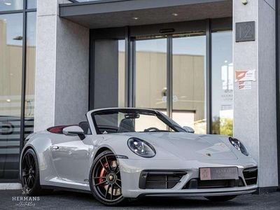 Porsche 911 Carrera GTS
