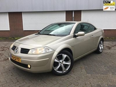 Beige Gebruikt 2006 Renault Mégane Cabriolet Luxe Cabriolet | € 3.950 (Duur)