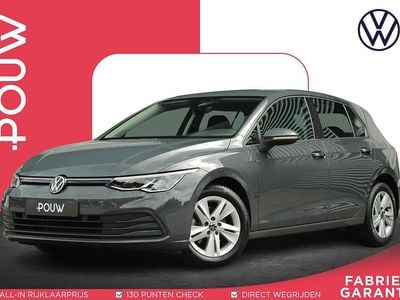 Grijs Occasion 2023 VW Golf VIII Life Hatchback | € 19.650 (Goede deal)