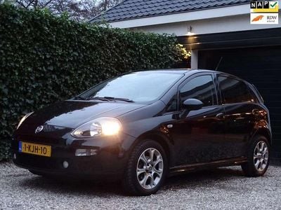 Zwart Gebruikt 2013 Fiat Punto Evo Easy Hatchback | € 4.950 (Eerlijke prijs)