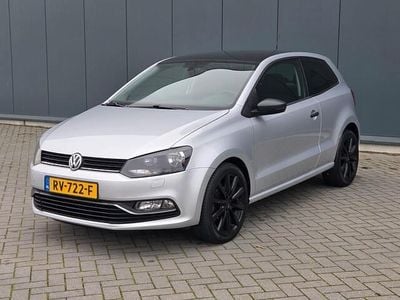 Grijs Gebruikt 2015 VW Polo Edition Hatchback | € 5.900 (Goede deal)