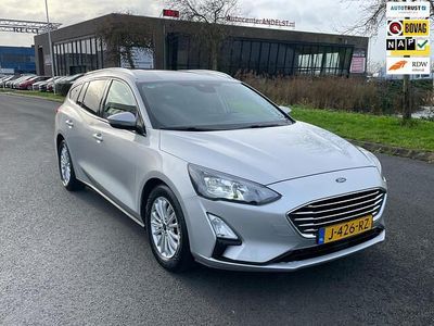 Grijs Gebruikt 2020 Ford Focus Business Edition Stationwagen | € 13.450 (Goede deal)