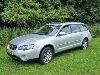 Grijs Gebruikt 2005 Subaru Legacy Stationwagen | € 4.000