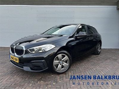 Zwart Gebruikt 2020 BMW 118 Hatchback | € 18.485 (Goede deal)