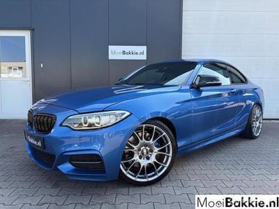 BMW M235