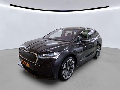 Zwart Gebruikt 2021 Skoda Enyaq iV SportLine SUV | € 23.900 (Goede deal)