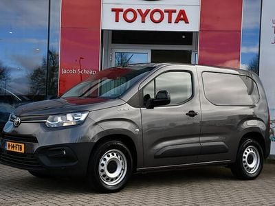 Grijs (mat) Occasion 2024 Toyota Proace City City MPV | € 26.899 (Iets duurder)