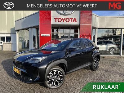 Zwart Nieuw 2025 Toyota Yaris Cross Comfort SUV | € 34.945 (Eerlijke prijs)