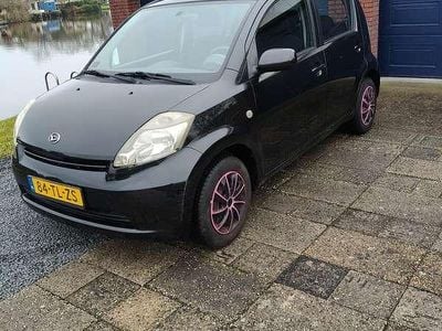 Zwart Occasion 2006 Daihatsu Sirion Hatchback | € 1.350 (Eerlijke prijs)