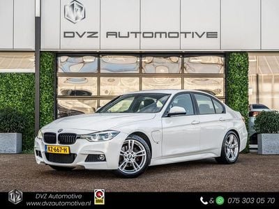 BMW 330e