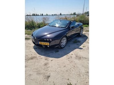 Alfa Romeo Spider