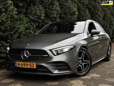 Grijs Gebruikt 2018 Mercedes A200 AMG line Hatchback | € 20.000 (Eerlijke prijs)