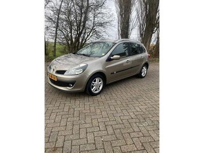 tweedehands Renault Clio Estate 1.2 TCE Dynamique/ Nieuwe koppeling