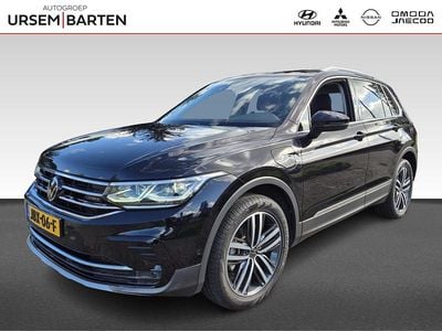 Occasion VW Tiguan Business 245 PK (180 kW) 2022 Zwart, metallic lak SUV