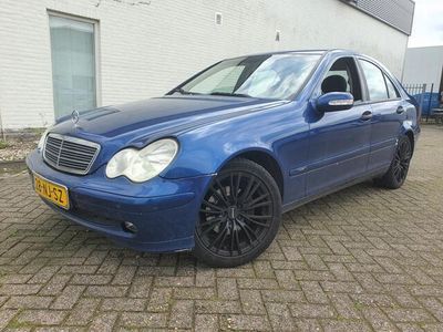 Mercedes C180