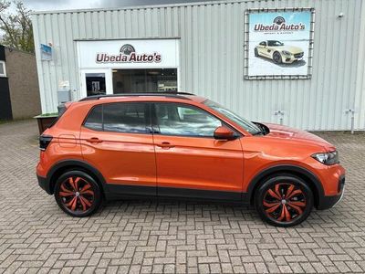 tweedehands VW T-Cross - 1.0 TSI Style/ZEER UNIEKE UITVOERING /BJ 6-2020 KM 24711---21950E