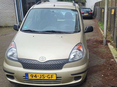 Toyota Yaris Verso