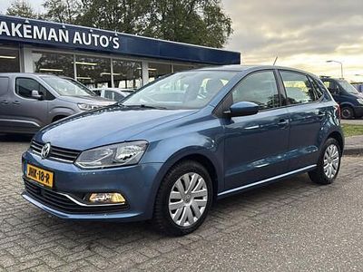Blauw (metallic) Occasion 2016 VW Polo Edition Hatchback | € 12.950 (Duur)