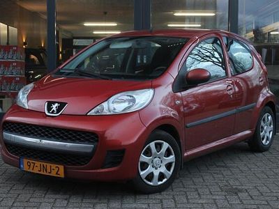 Oranje Gebruikt 2009 Peugeot 107 Hatchback | € 4.450 (Eerlijke prijs)