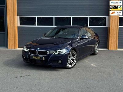 BMW 330e
