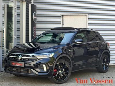 Zwart Gebruikt 2024 VW T-Roc Beats SUV | € 37.450 (Duur)