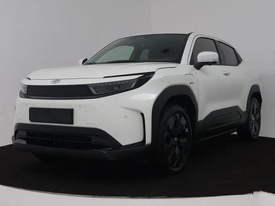 Nieuw Toyota Urban Cruiser Executive 127 kW (174 PK) 2026 Wit SUV