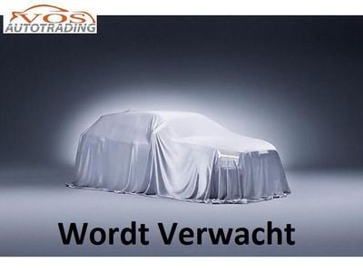Zwart (metallic) Occasion 2006 Volvo V50 Stationwagen | € 2.450 (Eerlijke prijs)