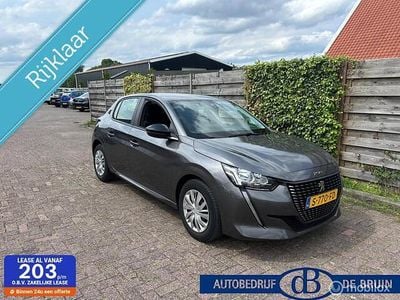 Grijs Gebruikt 2023 Peugeot 208 Active Hatchback | € 14.950 (Eerlijke prijs)