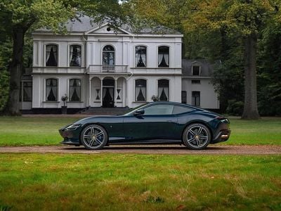 Blauw Occasion 2022 Ferrari Roma Coupé | € 249.500 (Eerlijke prijs)