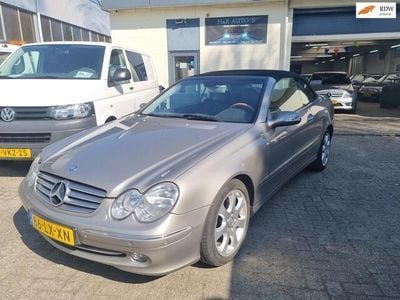 Mercedes 240