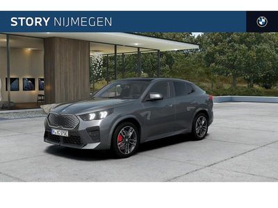 Grijs Nieuw 2025 BMW iX2 Executive SUV | € 62.427 (Goede deal)