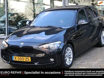 Zwart Gebruikt 2012 BMW 116 Hatchback | € 6.995 (Eerlijke prijs)
