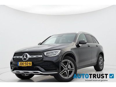 Zwart Occasion 2020 Mercedes GLC300 AMG SUV | € 34.440 (Eerlijke prijs)