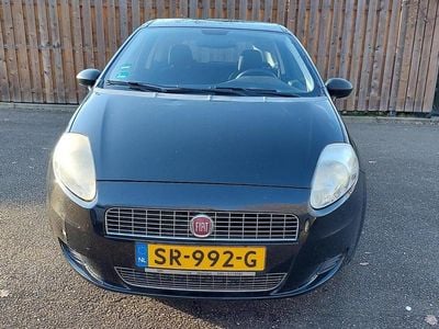 Zwart Gebruikt 2009 Fiat Grande Punto Active Hatchback | € 1.350 (Goede deal)