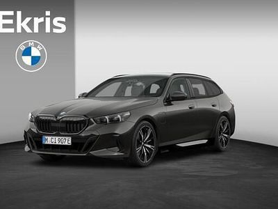 Grijs Occasion 2026 BMW 530e M Sport Stationwagen | € 89.550