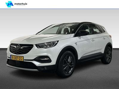 Wit (parellak) Occasion 2021 Opel Grandland X Edition SUV | € 17.945 (Eerlijke prijs)