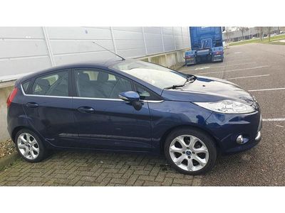 Blauw Gebruikt 2010 Ford Fiesta Titanium Hatchback | € 2.449 (Goede deal)