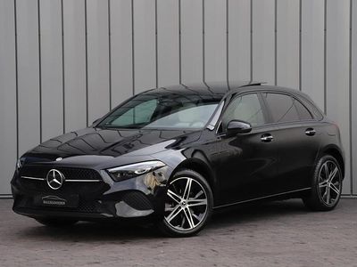 Occasion Mercedes A250 Business 218 PK (160 kW) 2024 Zwart Hatchback