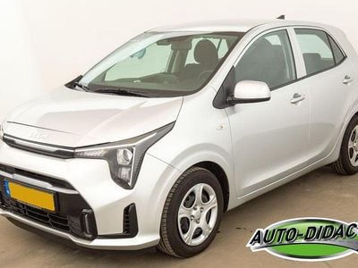 Zilver Occasion 2025 Kia Picanto Hatchback | € 7.100