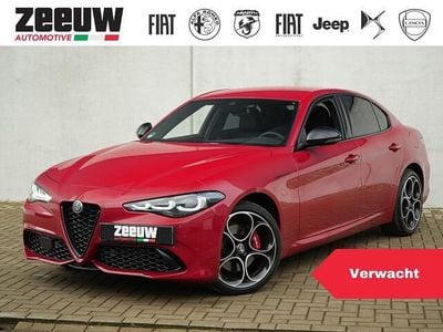 Rood Occasion 2023 Alfa Romeo Giulia Competizione Sedan | € 52.900 (Goede deal)