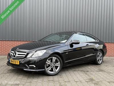 Zwart Gebruikt 2009 Mercedes E350 Elegance Coupé | € 9.844 (Super prijs)