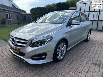 Occasion Mercedes B200 Prestige 156 PK (114 kW) 2018 Grijs, metallic lak MPV