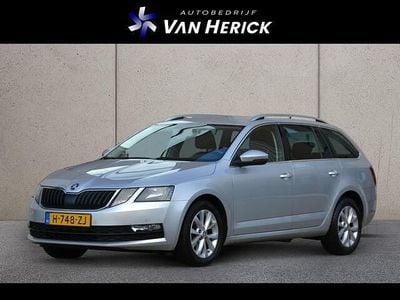 Grijs (metallic) Occasion 2019 Skoda Octavia Business Line Stationwagen | € 13.945 (Goede deal)