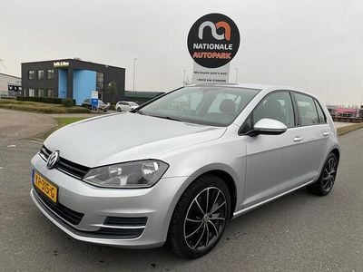 Grijs Occasion 2013 VW Golf VII Trendline Hatchback | € 4.995 (Goede deal)