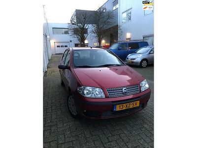 Rood Gebruikt 2007 Fiat Punto Classica Hatchback | € 1.450 (Eerlijke prijs)