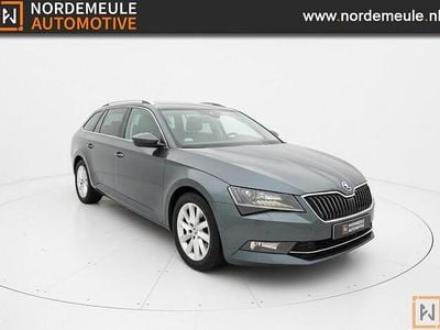 Grijs Occasion 2016 Skoda Superb Style Stationwagen | € 8.400