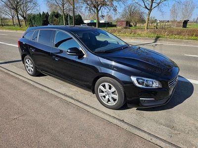 tweedehands Volvo V60 2.0 D4 1°EIG. IN ZEER GOEDE STAAT MET CARPASS!!