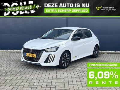 Wit Occasion 2025 Peugeot 208 Style Hatchback | € 21.094 (Eerlijke prijs)