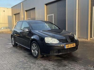VW Golf V